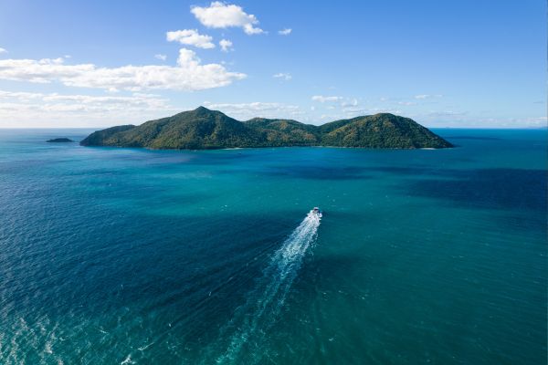 Boat ride to Fitzroy Island